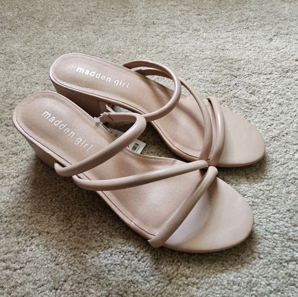 Pink / nude pink cute summer heels